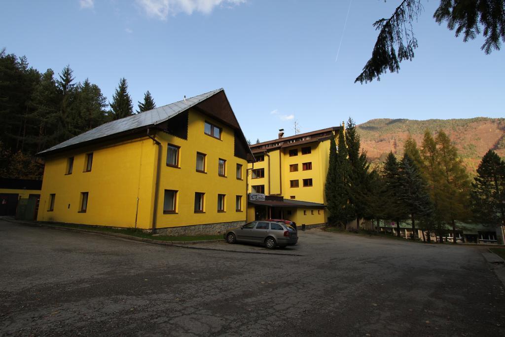 Hotel Smrecina Low Tatras Luaran gambar